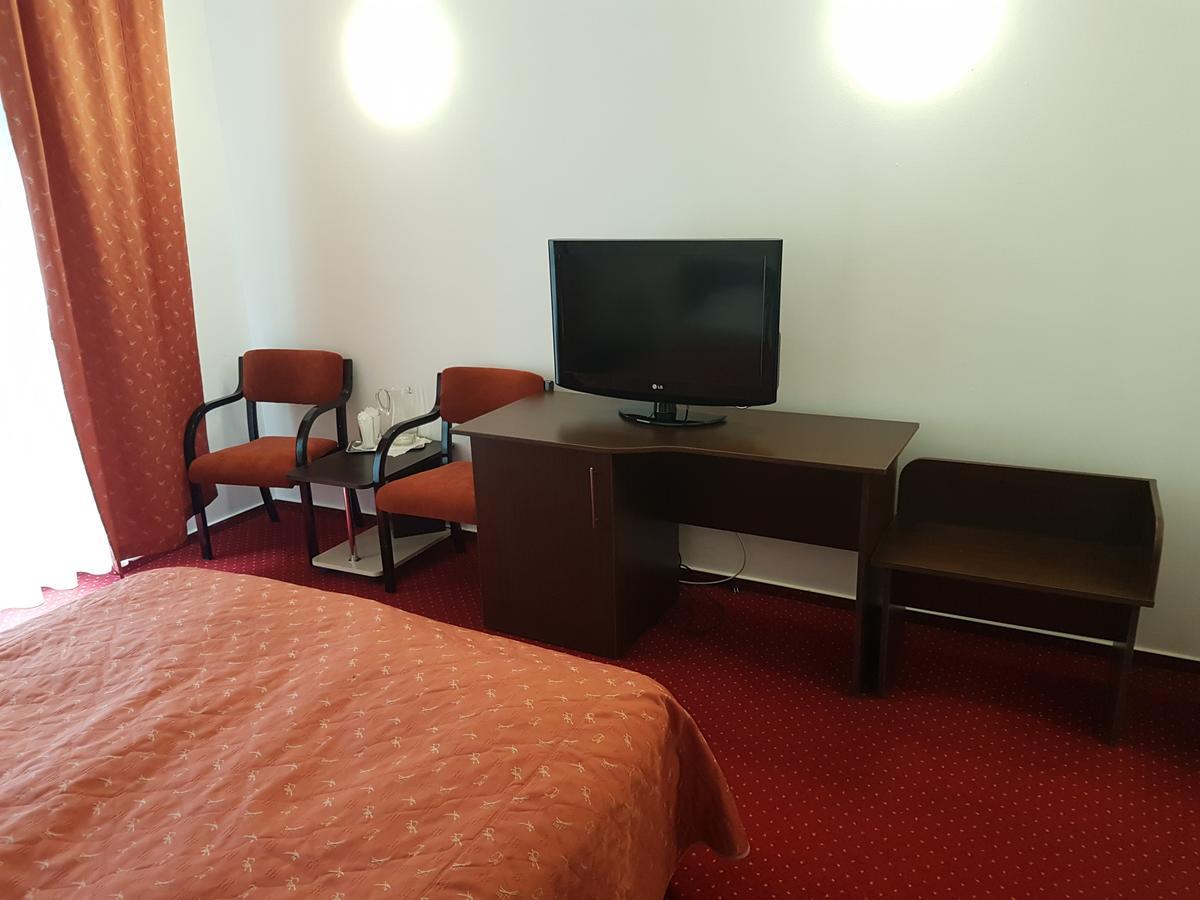 Cristal Sinaia Hotel ภายนอก รูปภาพ