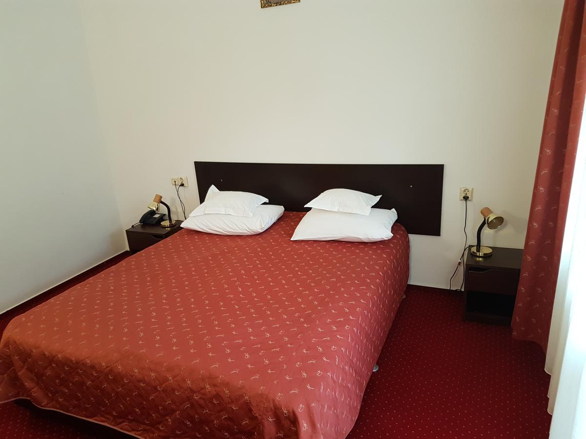 Cristal Sinaia Hotel ภายนอก รูปภาพ